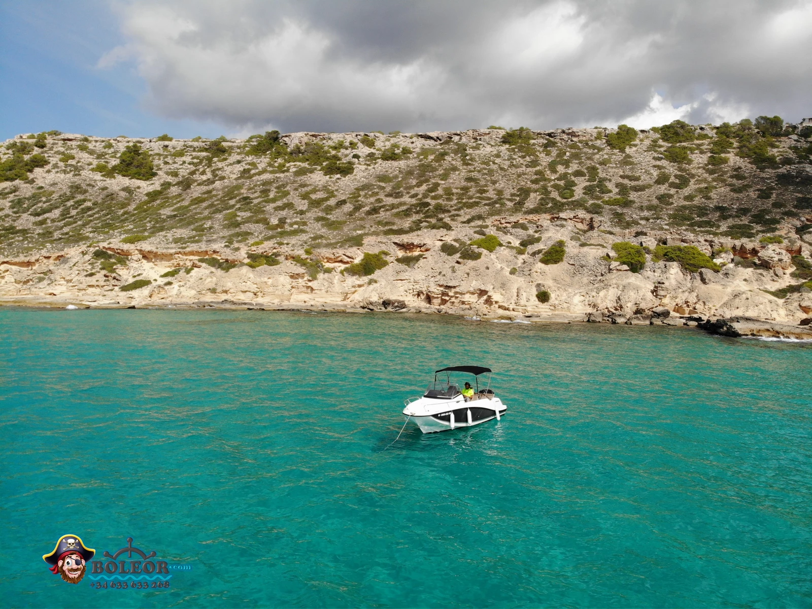 El Arenal: Private Boat Rental in Mallorca (No License Required)